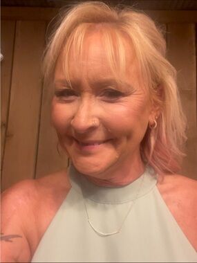 Meet your Posher, Shelly